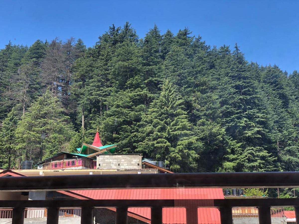 Hostel Hadimba Regency Manāli Exteriér fotografie