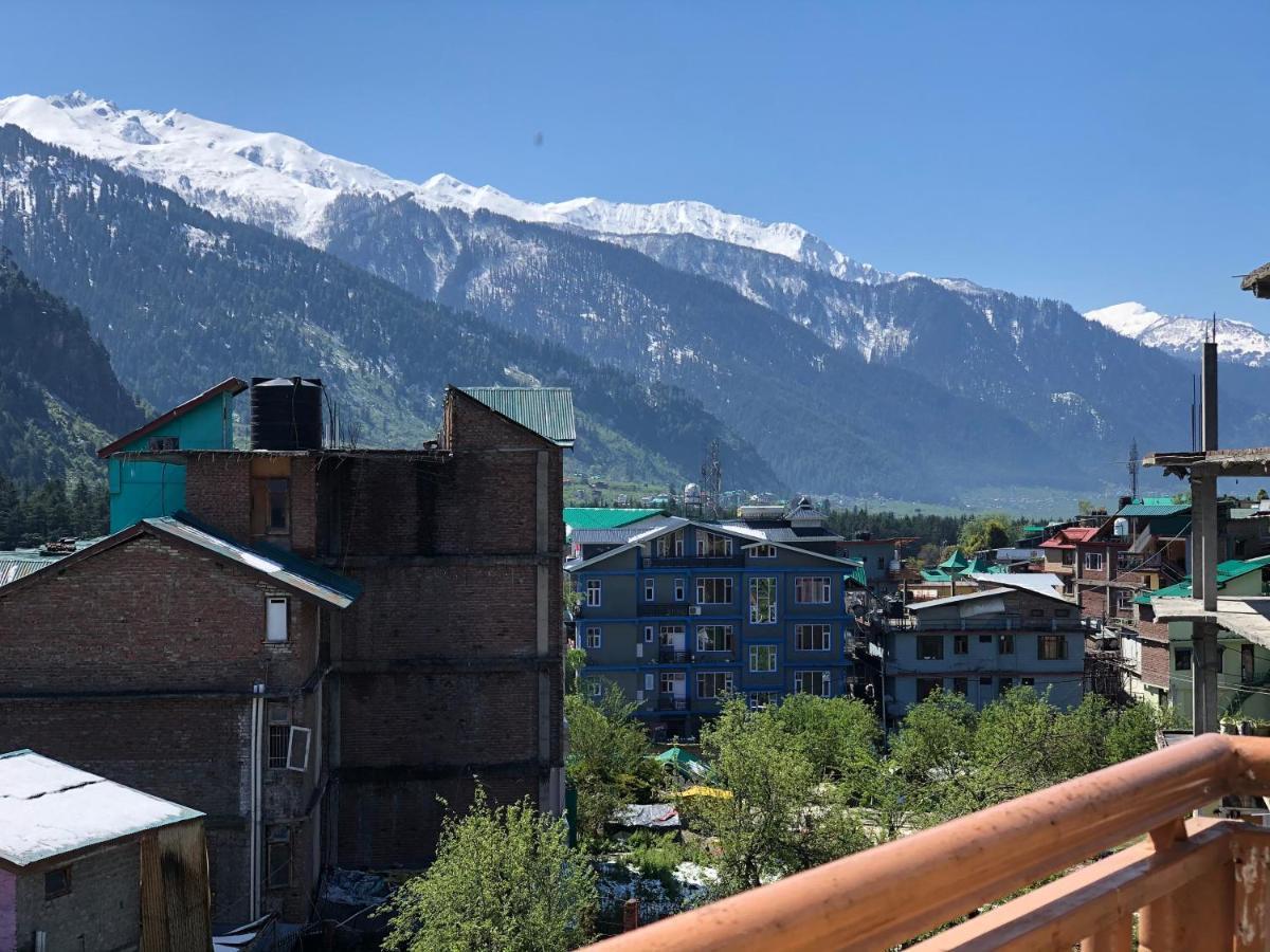 Hostel Hadimba Regency Manāli Exteriér fotografie